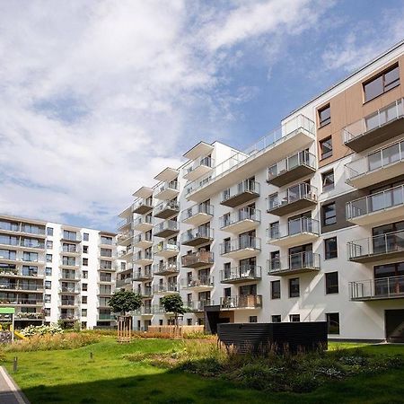 Easy & Comfortable, With Balcony, Very Close To The Center Warschau Buitenkant foto